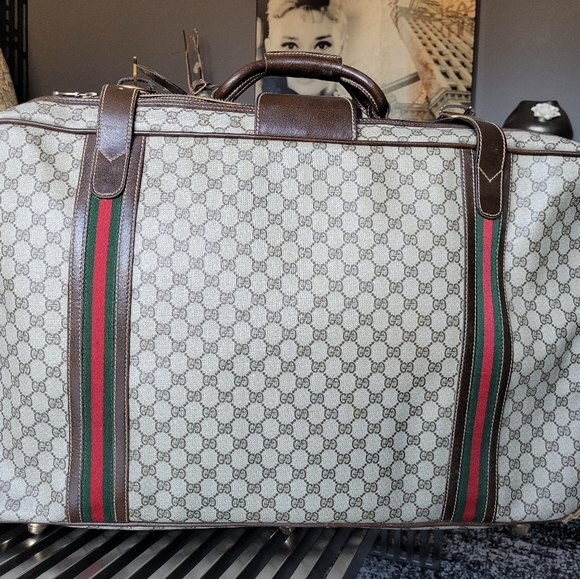 Vintage Gucci suitcase - Picture 2 of 6